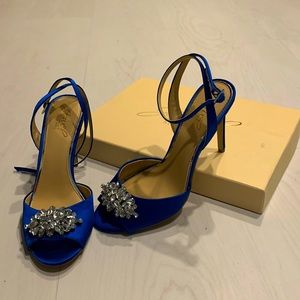 Blue wedding shoes by jewel badgley mischka